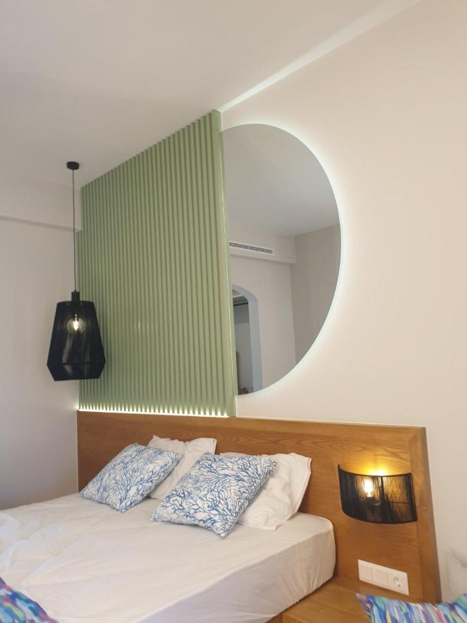 Vista Al Mare Luxury Apartments Gialova Exteriör bild