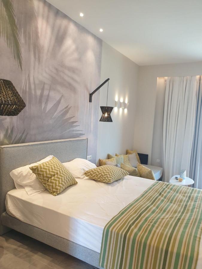 Vista Al Mare Luxury Apartments Gialova Exteriör bild